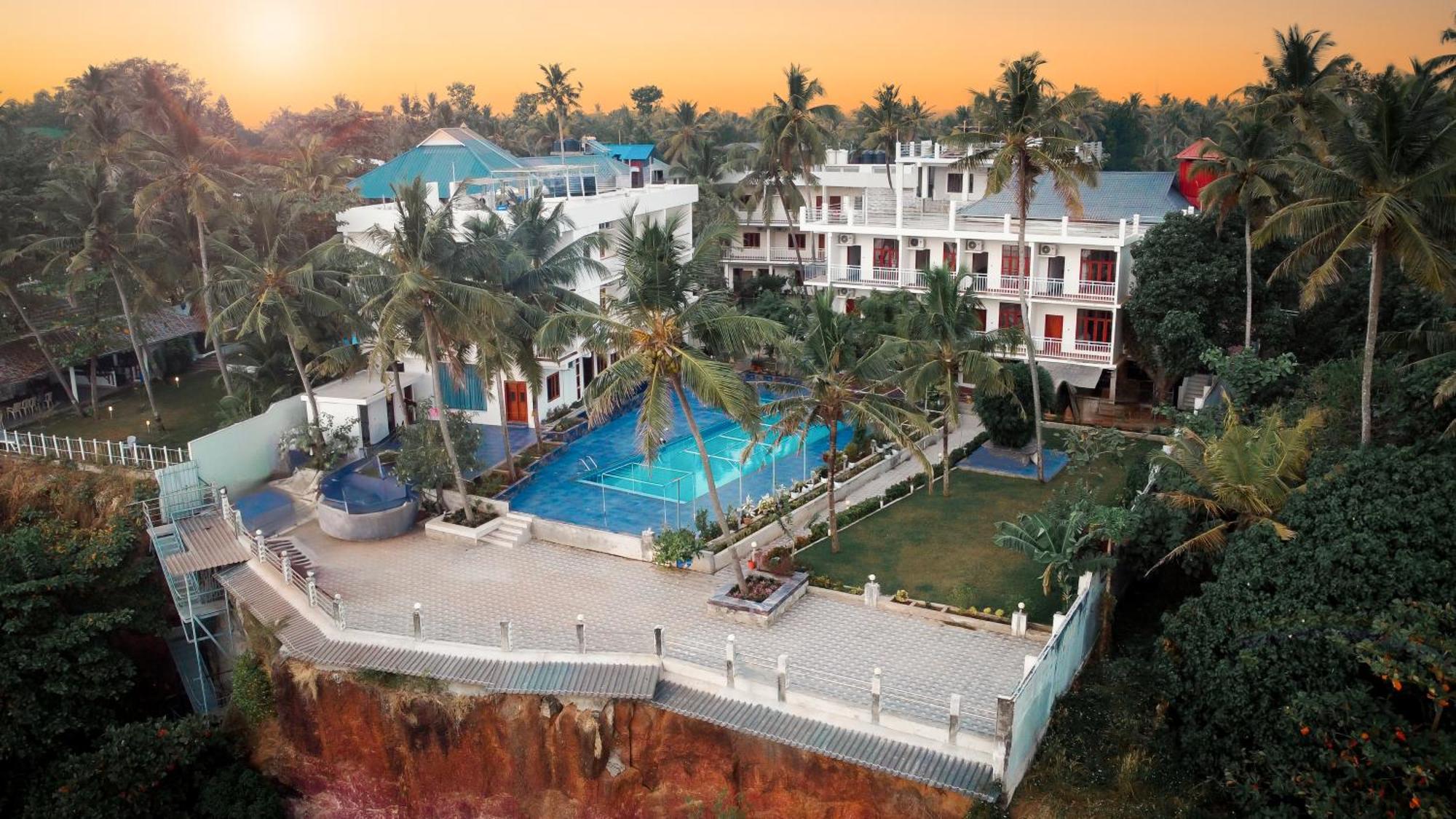 Skylar Seaview Beach Resort & Ayurveda Varkala Exteriér fotografie